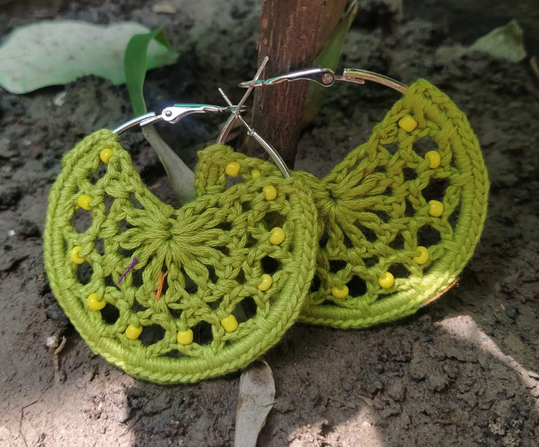 Earring Crochet -Mehndi green – gestures...