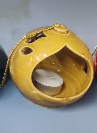 Hanging Tee-Light holder
